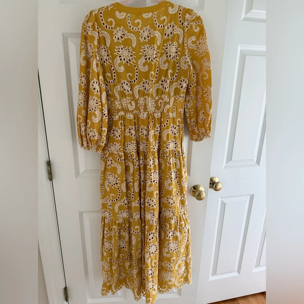 Shoshanna Yellow Embroidered Eyelet Long Sleeve Midi Dress Size 4 - Picture 4 of 5